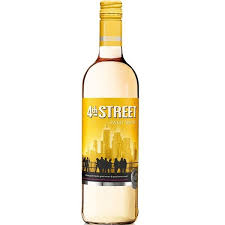 4th Street Sweet Red 750ml