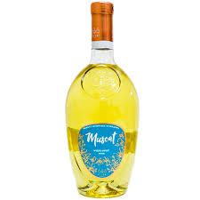 Asconi Muscat white sweet 750ml